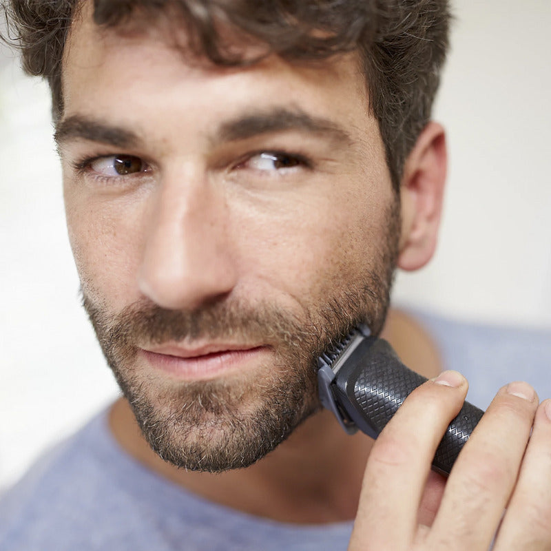 Rasuradora Philips Multigroomer Norelco Mg3740/40 Negra 127v